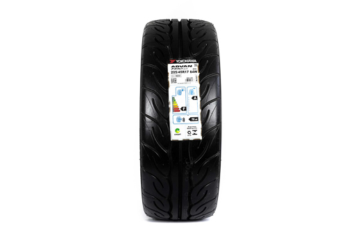 Pneu Yokohama Advan Neova AD08R 205/45 R17 84W