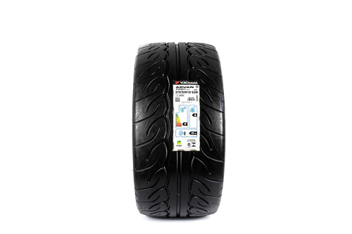 Pneu Yokohama Advan Neova AD08R 275/30 R19 92W