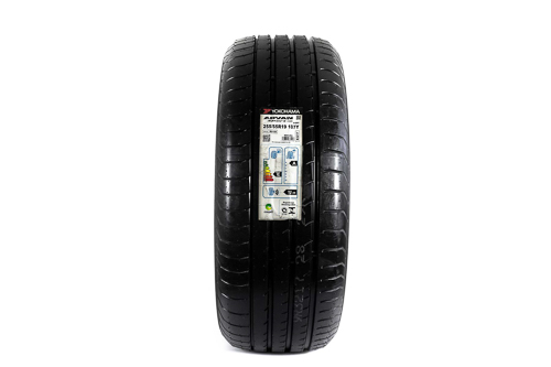 Pneu Yokohama Advan Sport V105 255/55 R19 107Y