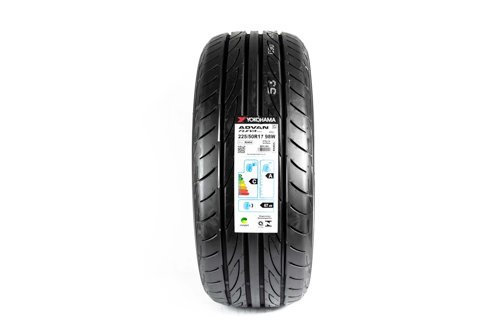 Pneu Yokohama Advan Fleva V701 225/50 R17 98W