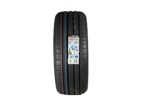 Pneu Yokohama Advan Sport V107 245/50 R19 105Y* (Original BMW Serie 7)