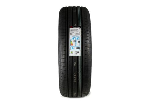 Pneu Yokohama Advan V61 235/60 R19 103V (Original Lexus RX)