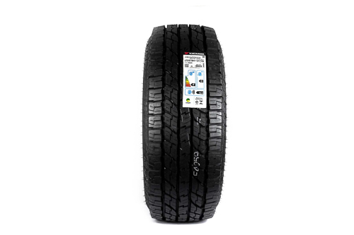 Pneu Yokohama Geolandar A/T G015 315/70 R17 121S LT (Letras Brancas)