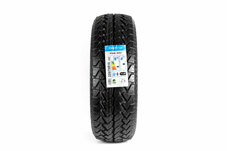 Pneu Fortune FSR-302 AT 235/70 R16 106T